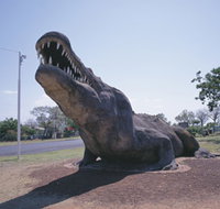 Crocodile Statue - Holiday Jervis Bay