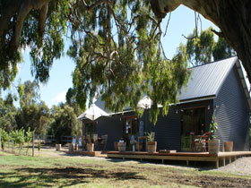 No. 58 Cellar Door & Gallery - Holiday Jervis Bay 0