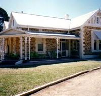 The Pines Loxton Historic House and Garden - Holiday Jervis Bay