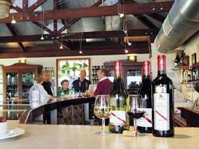 D'Arenberg Vineyard And Winery - Holiday Jervis Bay 0