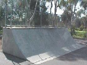 Moonta Skatepark - Holiday Jervis Bay 0