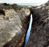 Woakwine Cutting - Holiday Jervis Bay