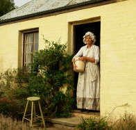 Grannie Rhodes' Cottage - Turn The Key Of Time - Holiday Jervis Bay