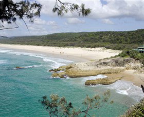 Main Beach, North Stradbroke Island - Holiday Jervis Bay 0