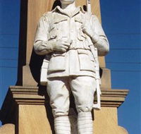 Beaudesert War Memorial - Holiday Jervis Bay