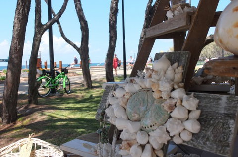 Broadbeach Beachfront Markets - Holiday Jervis Bay 3