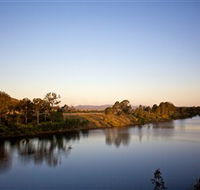 Lake Wivenhoe - Holiday Jervis Bay