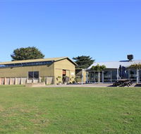 Train Trak Wines - Holiday Jervis Bay