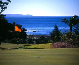 Mollymook Golf Club - Holiday Jervis Bay 0