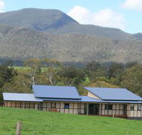 Australian Pottery at Bemboka - Holiday Jervis Bay