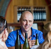 Lowe Wines - Holiday Jervis Bay
