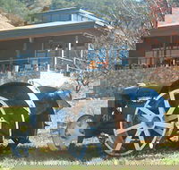 Lake George Winery - Holiday Jervis Bay