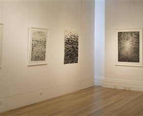 The Gallery At Bayside Arts And Cultural Centre - Holiday Jervis Bay 8