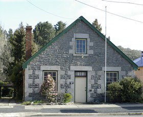 Uralla Heritage Walk - Holiday Jervis Bay 1