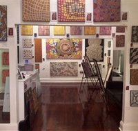 The Aboriginal Art House - Holiday Jervis Bay
