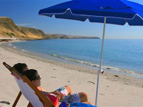 Lady Bay Beach - Holiday Jervis Bay 0
