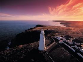 Cape Willoughby Lightstation - Cape Willoughby Conservation Park - Holiday Jervis Bay 0