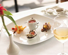 Evoo Restaurant - Holiday Jervis Bay 2