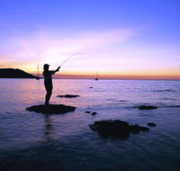 Fishing at Magnetic Island - Holiday Jervis Bay