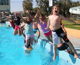 Dubbo Aquatic Leisure Centre - Holiday Jervis Bay 0