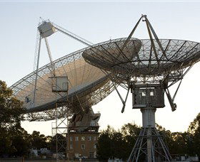 CSIRO Parkes Radio Telescope - Holiday Jervis Bay 1