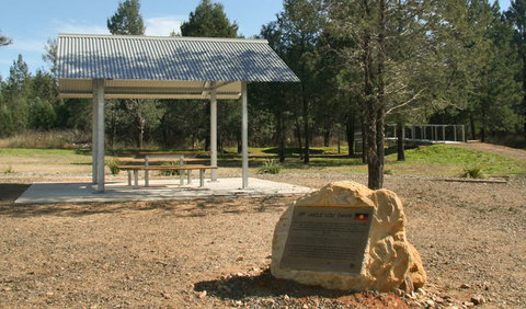 Terry Hie Hie Picnic Area - Holiday Jervis Bay 0
