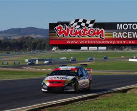 Winton Motor Raceway - Holiday Jervis Bay 0