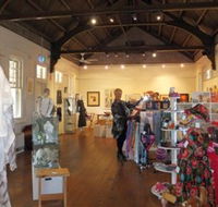 Gallery On Track - Holiday Jervis Bay