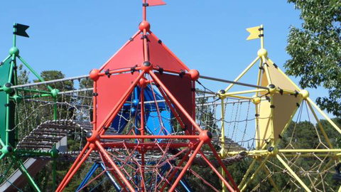 Fadden Pines Playground - Holiday Jervis Bay 3