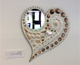 Bondi Art Lounge - Holiday Jervis Bay 3