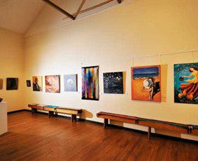Blue Knob Hall Gallery And Cafe - Holiday Jervis Bay 1