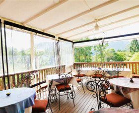 Blue Knob Hall Gallery And Cafe - Holiday Jervis Bay 3
