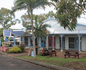 Laurieton Riverside Seafoods - Holiday Jervis Bay 0