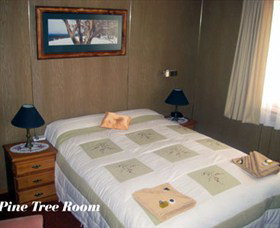 Sages Haus Bed And Breakfast - Holiday Jervis Bay 0