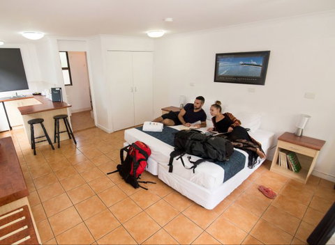 Base Airlie Beach Resort - Holiday Jervis Bay 1