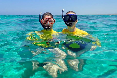Lagoon Explorer - Ningaloo Reef Full-Day Kayaking And Snorkeling Adventure - Holiday Jervis Bay 3