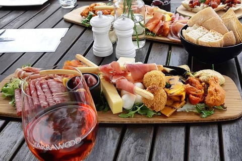 CHEVY CONVERTIBLE Package For 4 -Wine Lunch Cheese & Chocolate From Yarra Valley - Holiday Jervis Bay 6