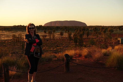 Uluru Field Of Light Sunrise Tour - Holiday Jervis Bay 3