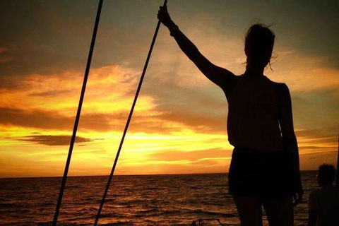 Sunset 3-Hour Cruise From Darwin Includes Dinner And Sparkling Wine - Holiday Jervis Bay 8