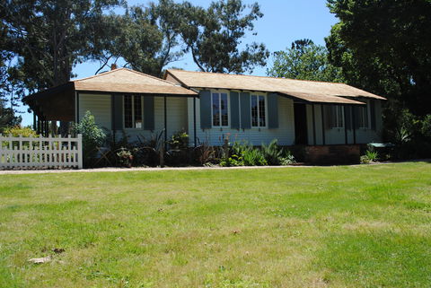 La Trobe's Cottage - Holiday Jervis Bay 1