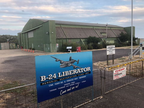 B-24 Liberator Memorial Australia - Holiday Jervis Bay 1