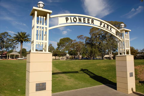 Gawler Historic Main Street Walking Tour - Holiday Jervis Bay 2