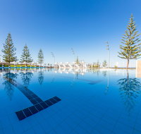 Scarborough Beach Pool - Holiday Jervis Bay