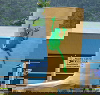 Tully Golden Gumboot - Holiday Jervis Bay