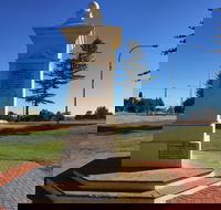 Bews Memorial Wallaroo - Holiday Jervis Bay