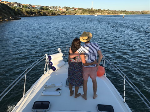 Cruising The  Swan River In At Sunset With Boutique Cruise - Holiday Jervis Bay 2