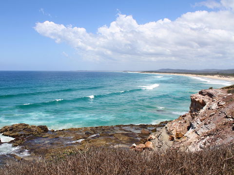 Shelley Caves - Holiday Jervis Bay 1