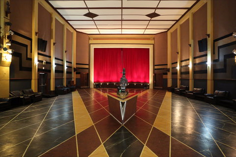 The Paragon Theatre - Holiday Jervis Bay 0