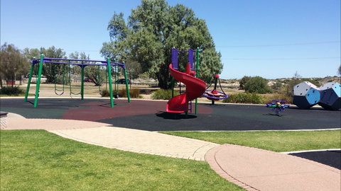 Port Noarlunga Jubilee Park Adventure Playground - Holiday Jervis Bay 1