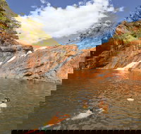 Serpentine - Holiday Jervis Bay